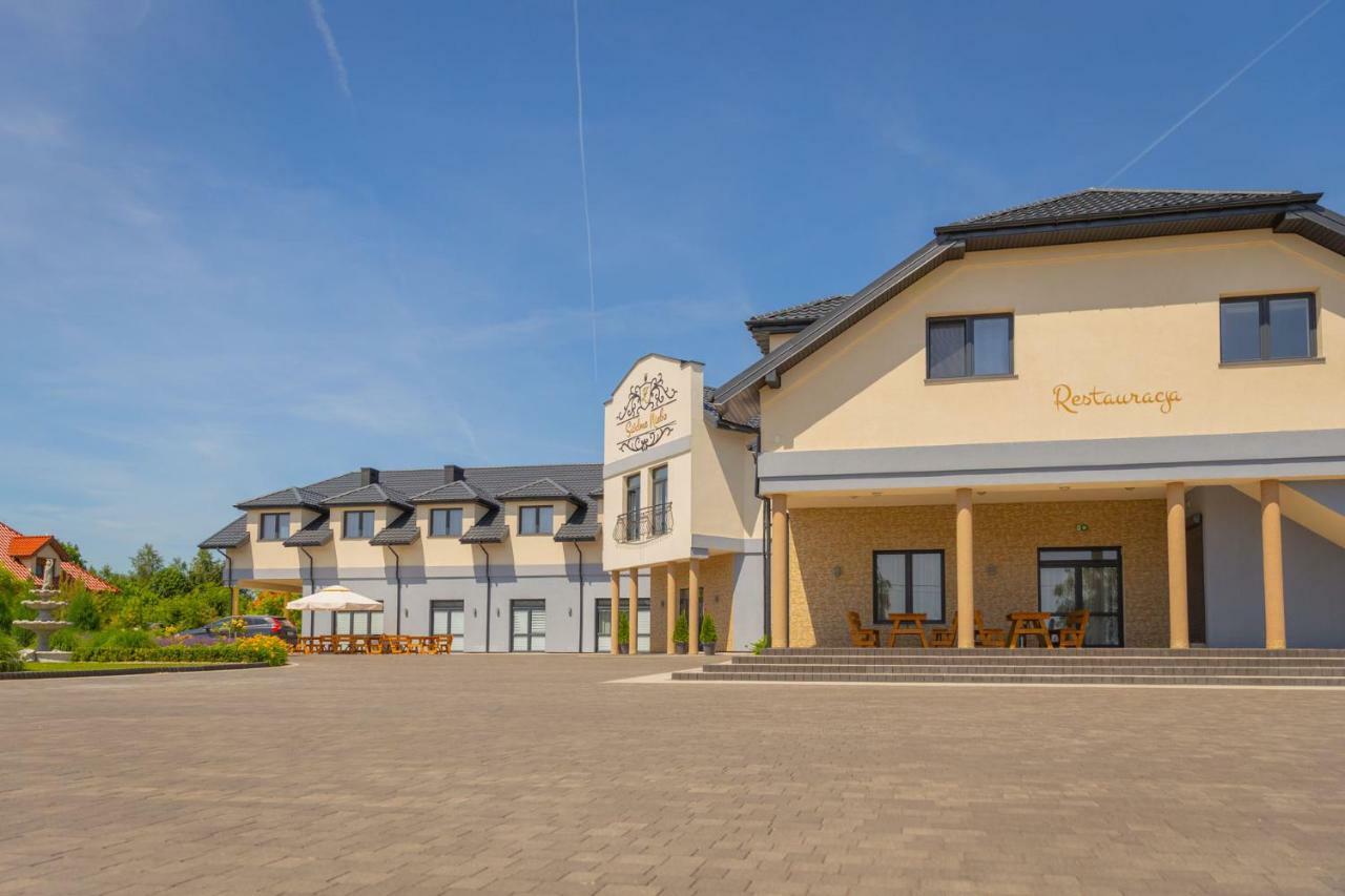 Hotel Siódme Niebo Kutno Exterior foto